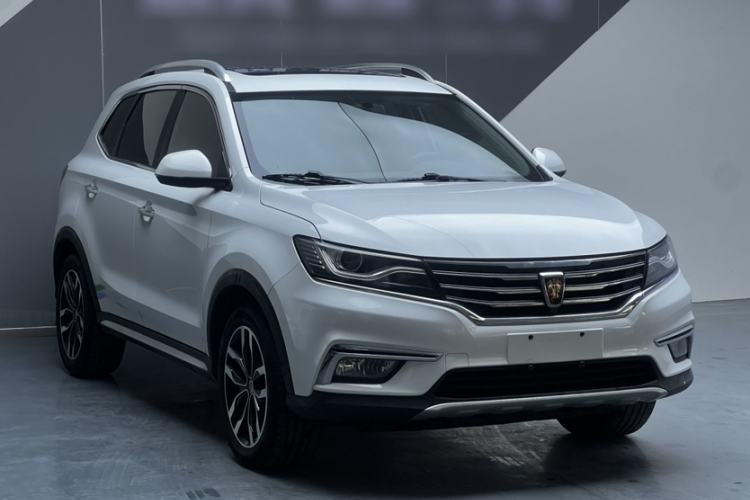 Used Roewe RX5 2016 20T Two-Wheel Drive Automatic Internet Smart Edition
