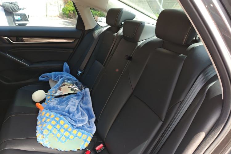 Used Honda Accord 2022 260TURBO Phantom Night · Prestige Edition Left Rear Seat