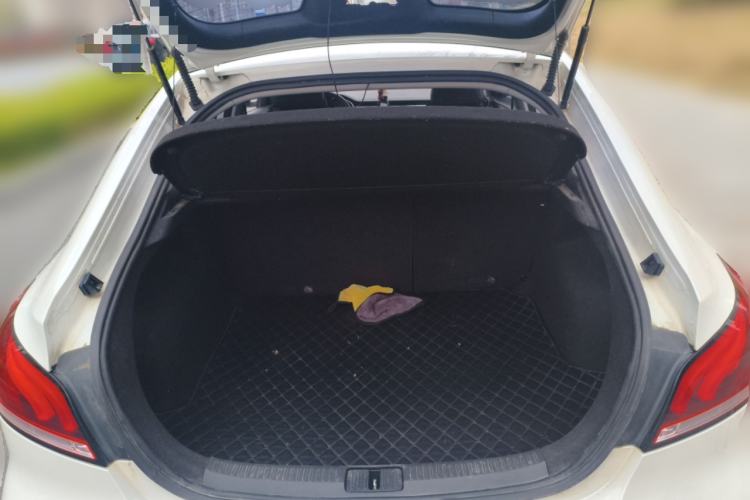 Used MG 6 2017 20T Manual Luxury Smart Connect Version China V Standard