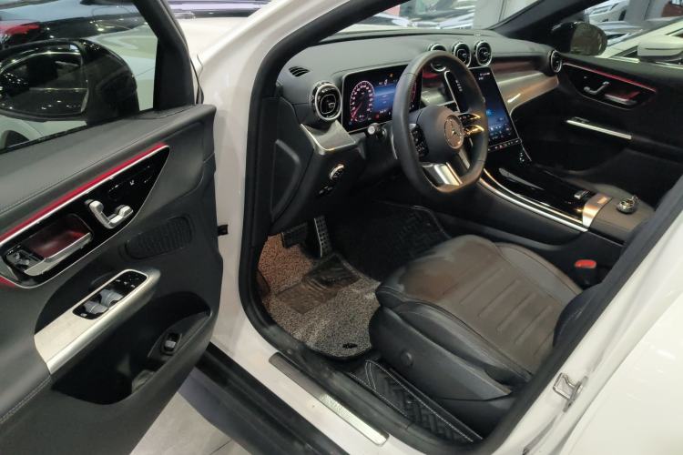 Used Mercedes-Benz GLC Coupe 2024 GLC 260 4MATIC Coupe SUV
