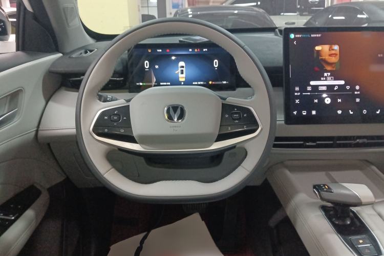 Used CHANGAN UNI-Z New Energy 2024 Blue Whale Smart Electric iDD 125km Beyond Edition Steering Wheel