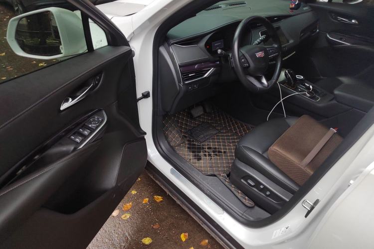 Used Cadillac XT4 2020 28T Two-Wheel Drive Tech Version
