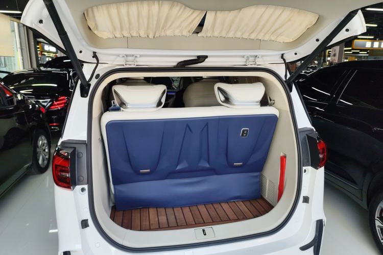 Used Buick GL8 2020 ES Land Cruiser 653T Comfort Edition