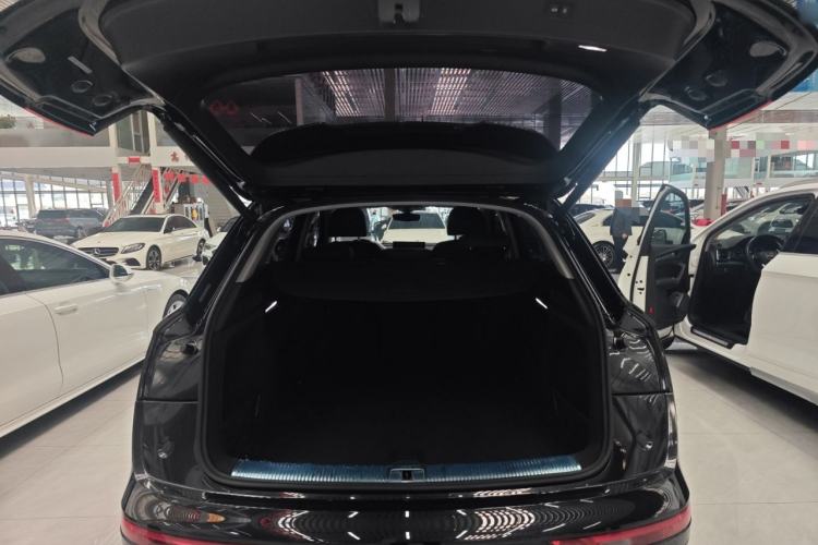 Used Audi Q5L 2022 40T Luxury Dynamic Model