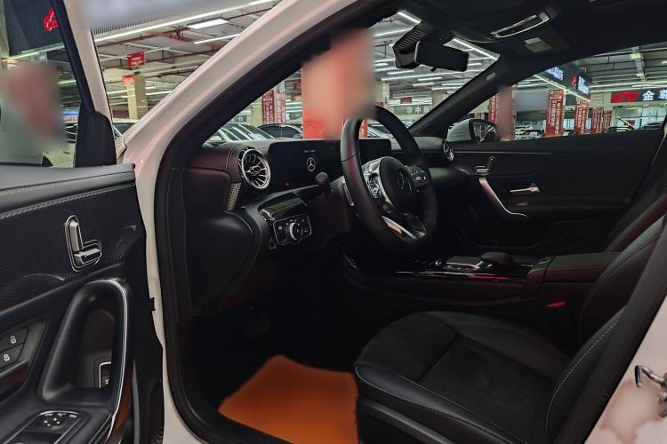 Used Mercedes-Benz A-Class 2020 Restyled A 200 L Sport Sedan Fashion Version