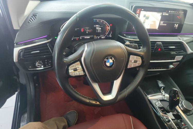 Used BMW 5 Series 2022 Second Facelift 525Li Luxury Package
