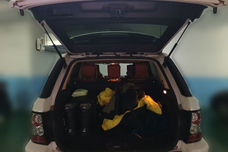 Used Land Rover Range Sport 2011 3.0 TDV6 Diesel Version Trunk