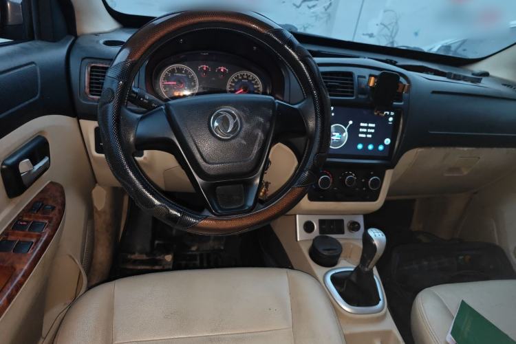 Used Dongfeng Fengon 2013 1.5L Manual Deluxe Model DK15 Steering Wheel