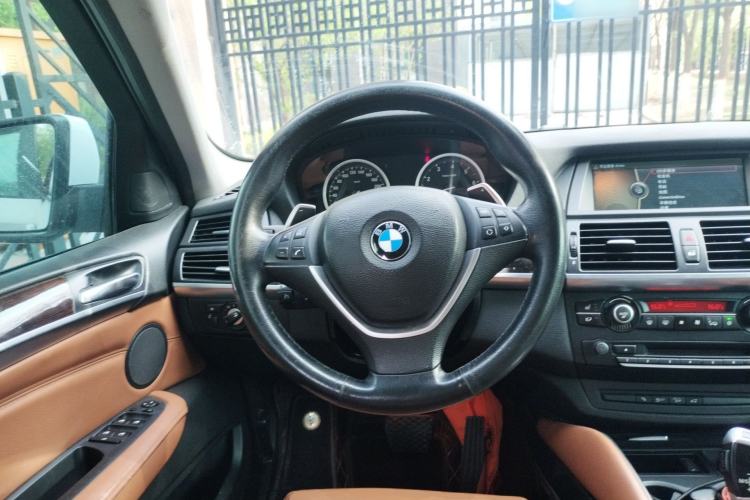 Used BMW X6 2014 xDrive35i Sport model Steering Wheel