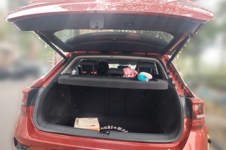 Used Volkswagen T-ROC 2019 280TSI DSG Two-Wheel Drive Comfort Version China VI Standard Trunk