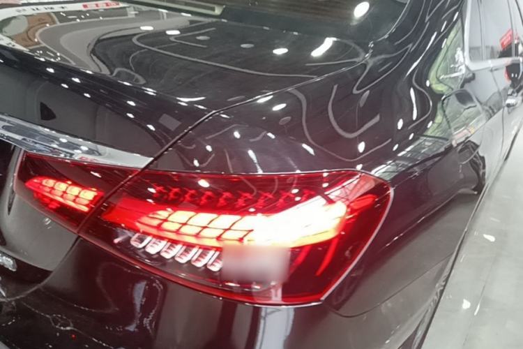 Used Mercedes-Benz E-Class 2021 E 300 L Stylish Model

