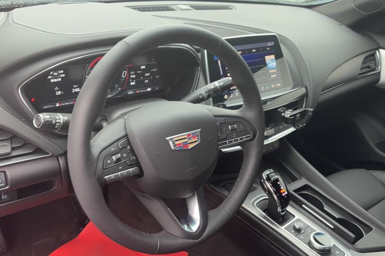 Used Cadillac CT5 2022 28T Prestige Edition Steering Wheel