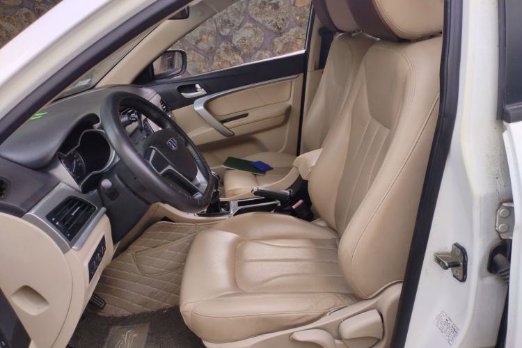 Used Geely Auto Emgrand 2017 Sedan Million Edition 1.5L Manual Luxury Model