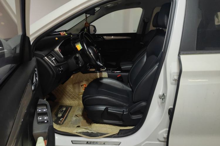Used Roewe RX5 2018 20T Two-Wheel Drive Manual Flagship Edition