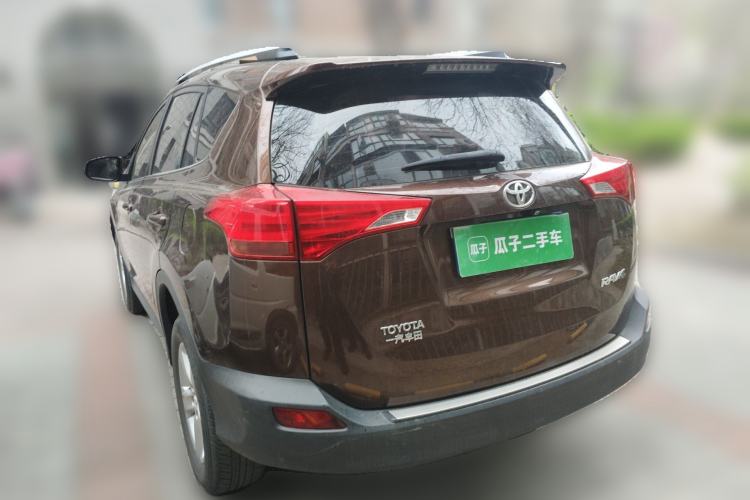 Used Toyota RAV4 2013 2.0L CVT Two-Wheel Drive Urban Edition Exterior 3