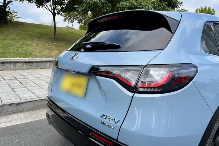 Used Honda ZR-V 2023 2.0L eHEV Sharp - Deluxe Edition

