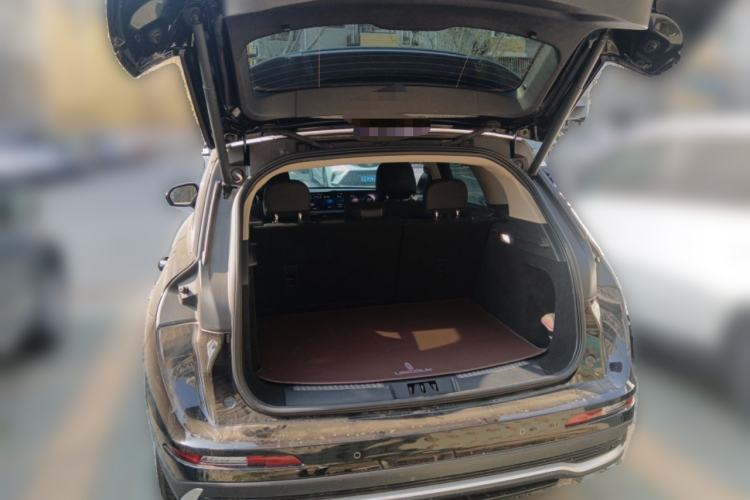 Used Lincoln Corsair 2023 2.0T Two-Wheel Drive Luxury Edition Trunk