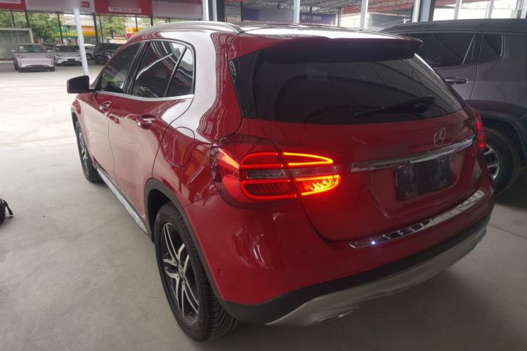 Used Mercedes-Benz GLA 2016 GLA 200 Fashion Model
