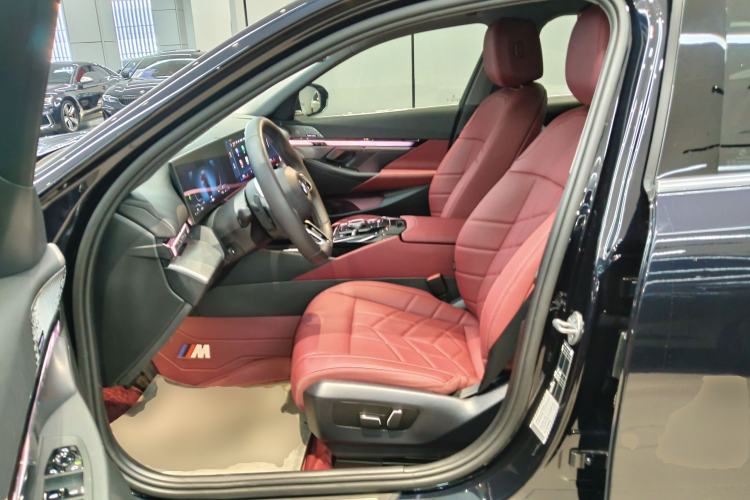 Used BMW 5 Series 2025 530Li Leading Model M Sport Package