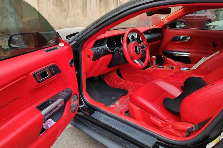 Used Ford Mustang 2018 2.3T Automatic Hardtop Standard Trim U.S. Specification
