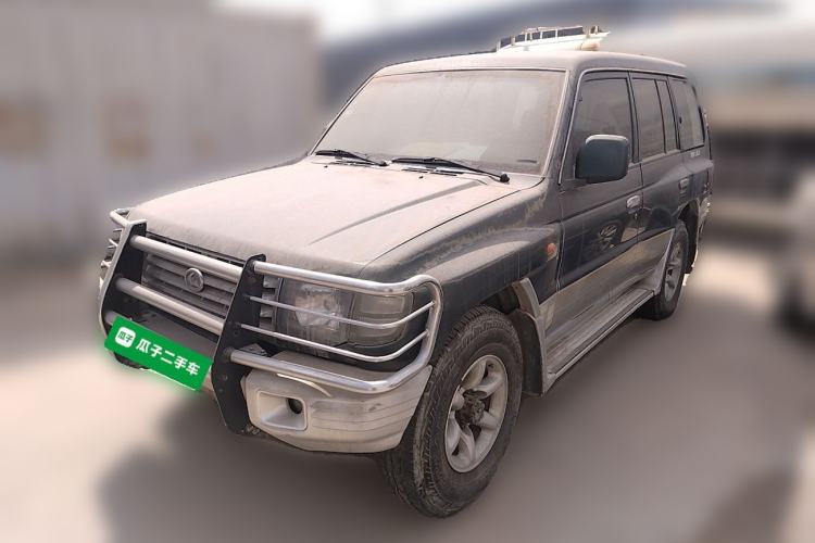 Used Leopaard Heijingang 2009 2.4L Manual 4x4