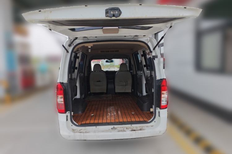 Used Wuling Rongguang V 2016 1.5L Standard Version Trunk