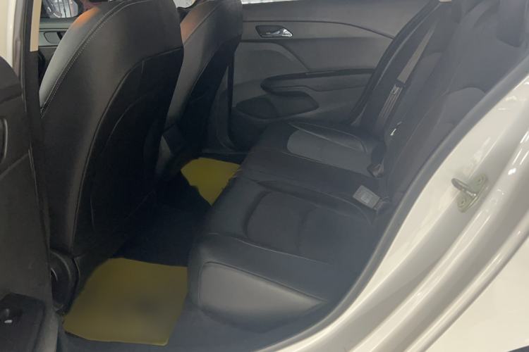 Used Chevrolet Cavalier 2019 320 Automatic Xinyue Edition Interior 2