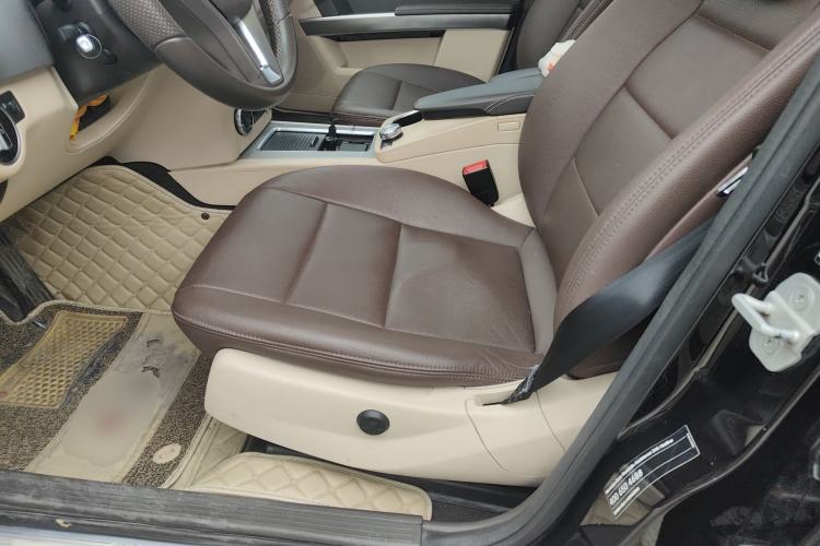 Used Mercedes-Benz GLK-Class 2014 GLK 260 4MATIC Dynamic Model
