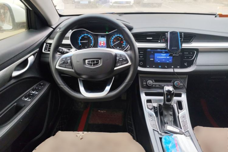 Used Geely Auto Emgrand 2019 Leading Edition 1.5L CVT Luxury Model China VI Standard
