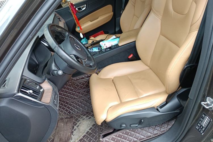 Used Volvo XC60 2018 T5 4x4 Zhiya Luxury Edition
