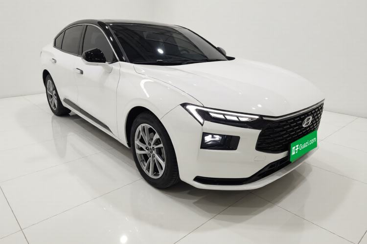 Used Ford Mondeo 2023 EcoBoost 245 Luxury Model Exterior 1