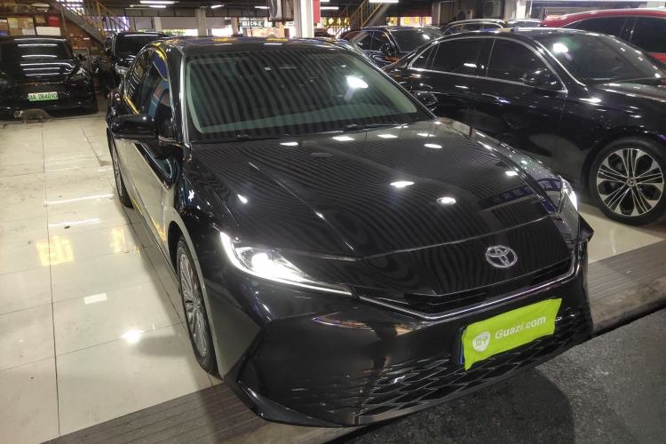 Used Toyota Camry 2024 Dual-Motor 2.0 HGVP Luxury Edition
