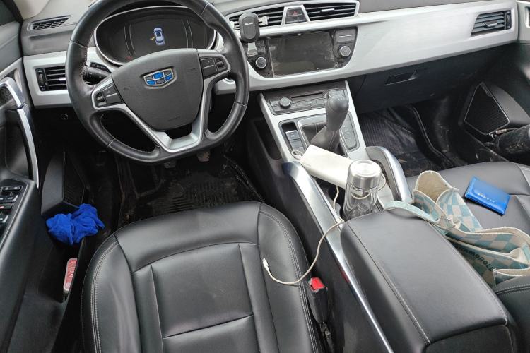 Used Geely Auto Emgrand X7 Sport 2016 2.0L Manual Smart Connect Version
