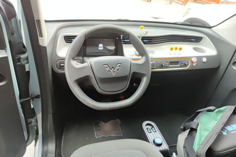 Used Wuling Hongguang MINIEV 2020 Zizai Version Lithium-NMC Steering Wheel