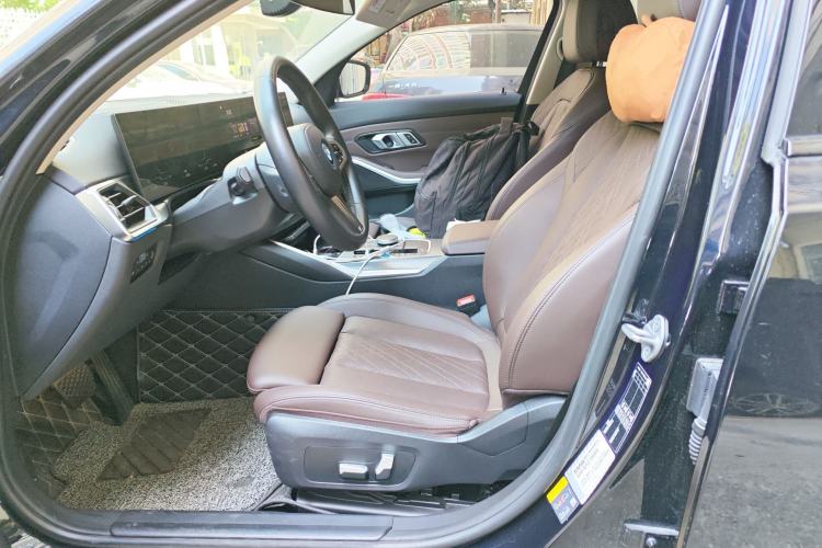 Used BMW i3 2023 eDrive 40 L Midnight Edition