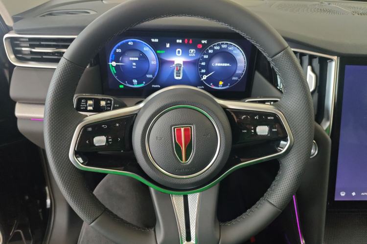 Used Hongqi HS7 PHEV 2025 Model 2.0T PHEV Two-Wheel Drive Qi Xiang Edition 6-Seater