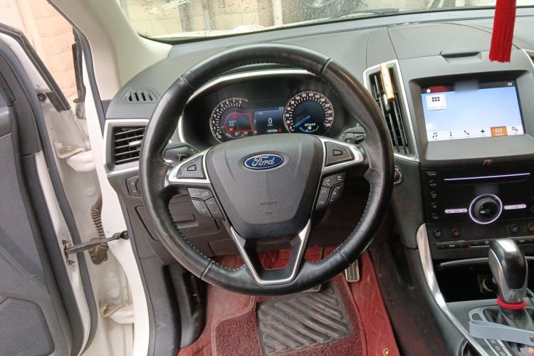 Used Ford Edge 2016 EcoBoost 245 Four-Wheel Drive Titanium 7-Seater