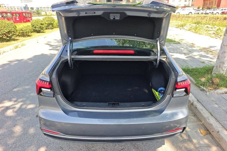 Used Roewe i6 MAX New Energy 2023 EV 420 Skyroof Special Edition