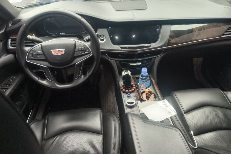 Used Cadillac CT6 2022 28T Luxury Edition Center Console