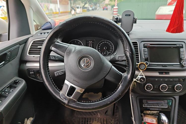 Used Volkswagen Sharan 2013 2.0 TSI Standard Model Steering Wheel