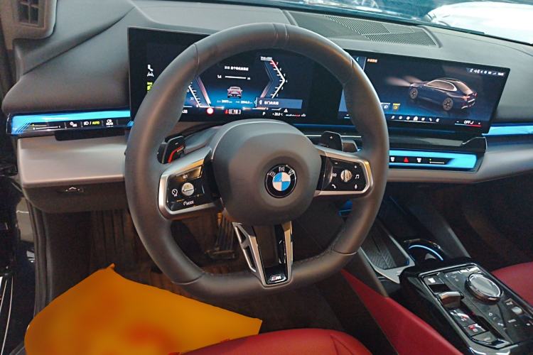 Used BMW 5 Series 2025 525Li M Sport Package
