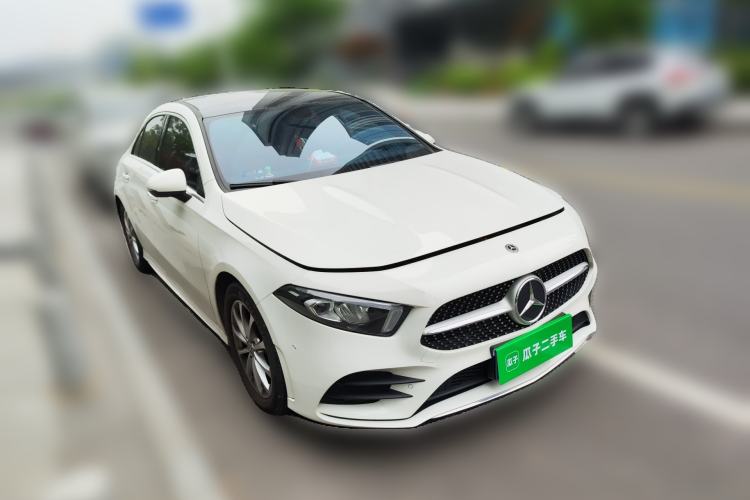 Used Mercedes-Benz A-Class 2022 A 200 L Sport Sedan Fashion Model
