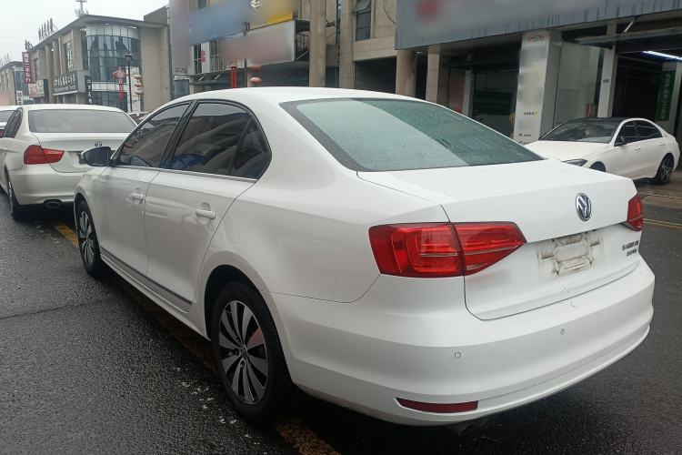 Used Volkswagen Sagitar 2017 230TSI Automatic Comfort Version