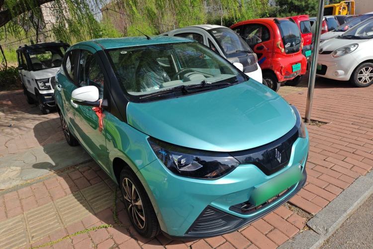 Used JMEV Xiao Qilin 2024 201km Comfort Version Front Right 45 Deg