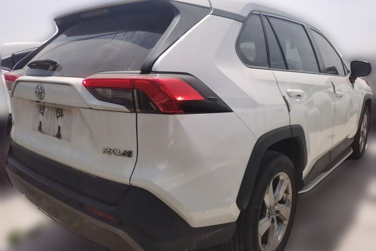 Used Toyota RAV4 2021 2.0L CVT Two-Wheel Drive Fashion PLUS Edition