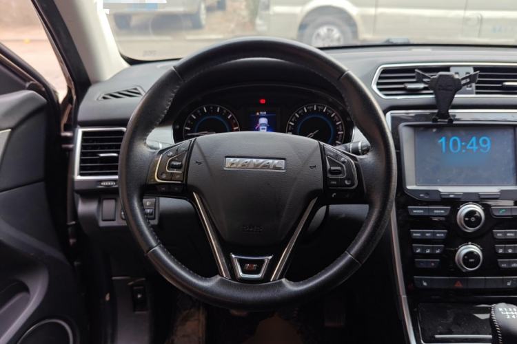 Used Haval H2 2017 Red-Label 1.5T Manual Two-Wheel-Drive Elite Model