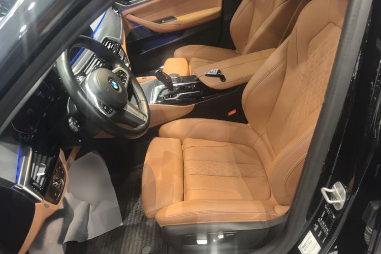 Used BMW 5 Series 2021 530i M Sport Package Left Front Seat