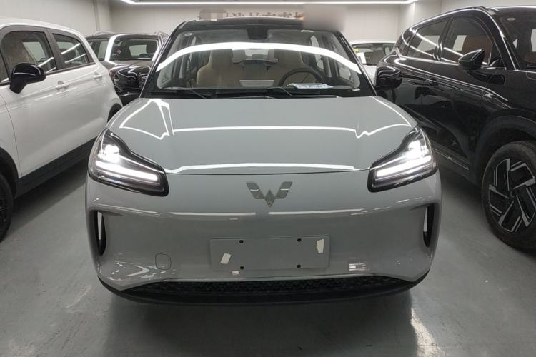 Used Wuling Bingo PLUS 2024 401 km Range 5-Seater Version Front