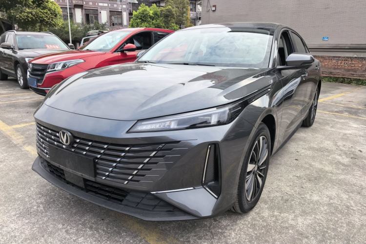 Used Changan Eado PHEV 2025 Smart New Blue Whale 145KM Battleship Edition