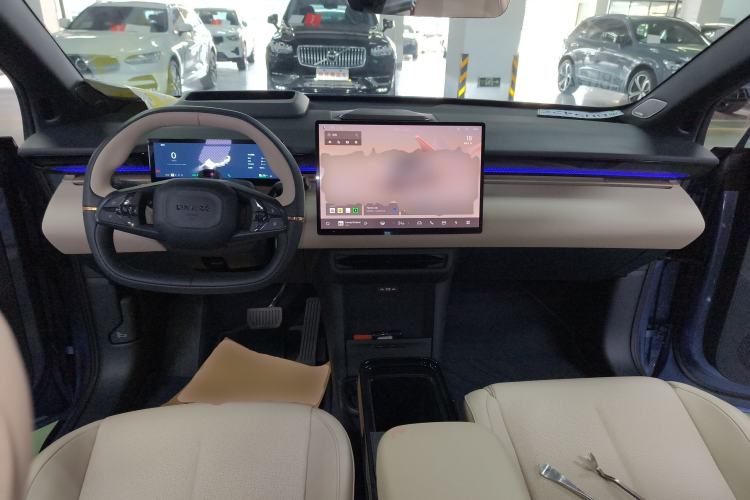 Used Lynk & Co Z20 2025 530 km Range Rear-Wheel Drive Max